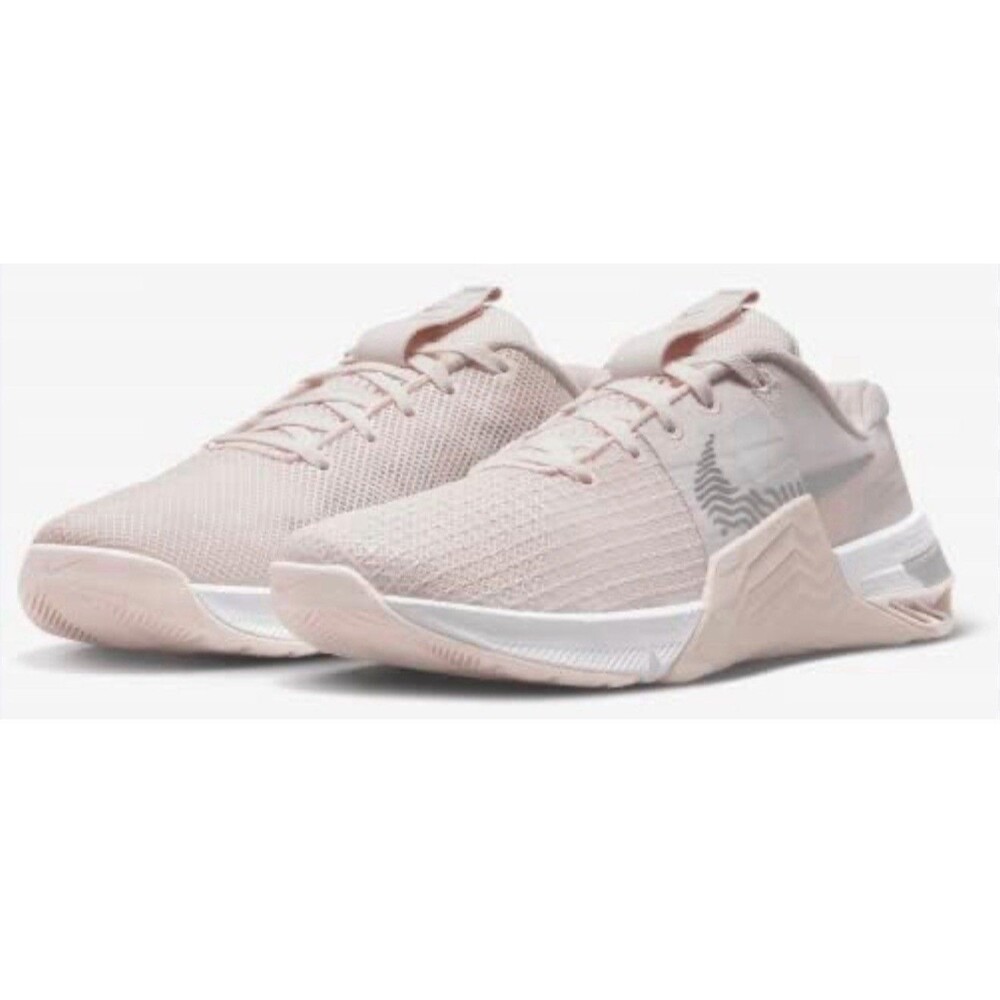 Size 8 - Nike Metcon 8 Light Soft Pink Metallic Silver W